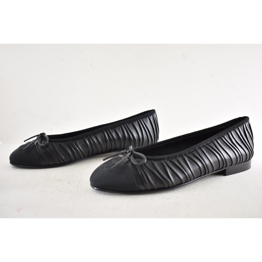 Chanel 26A Black Pleated Lambskin Leather CC Logo Bow Ballet Ballerina Flat 41.5 - Picture 16 of 16